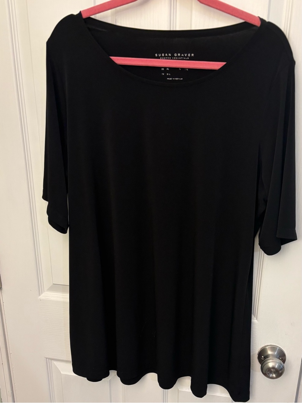 Susan Graver size 1x every essentials top.